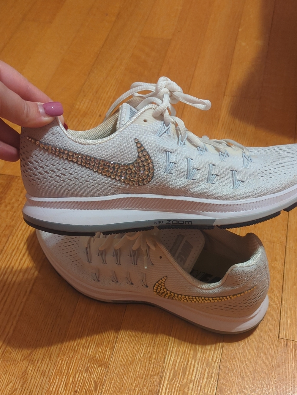 Nike Women's Zoom Pegasus 33 Running Shoes with Swarovski Crystal Swoosh